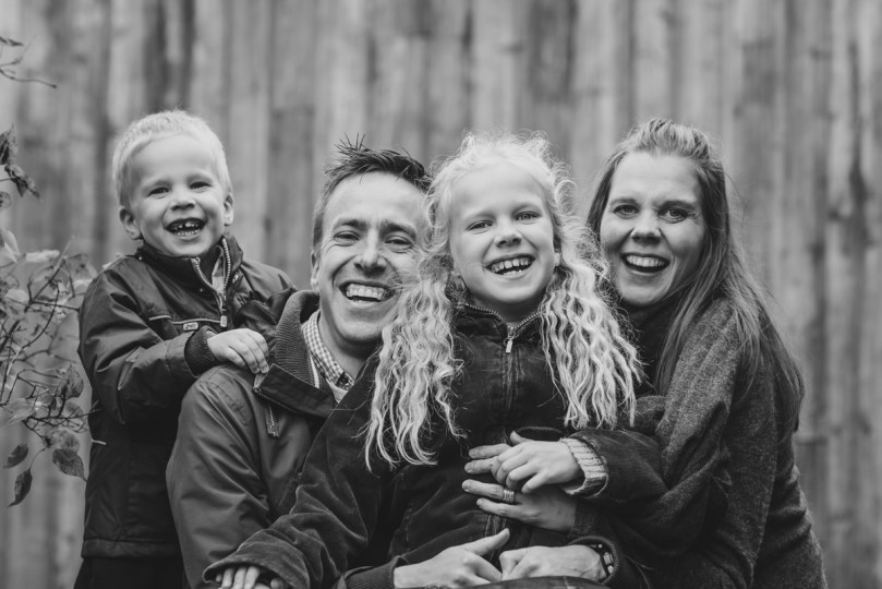 kass-family-portraits-by-kavilo-photography-26